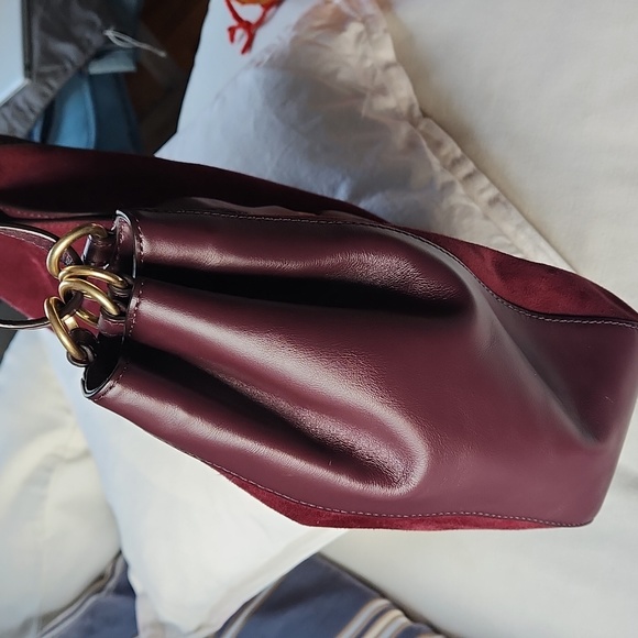 Michael Kors O Ring Tote Bag - Picture 8 of 9